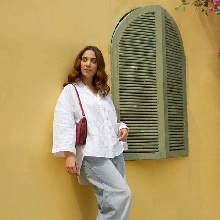 WHITE EMBROIDERED BUTTON DOWN SHIRT