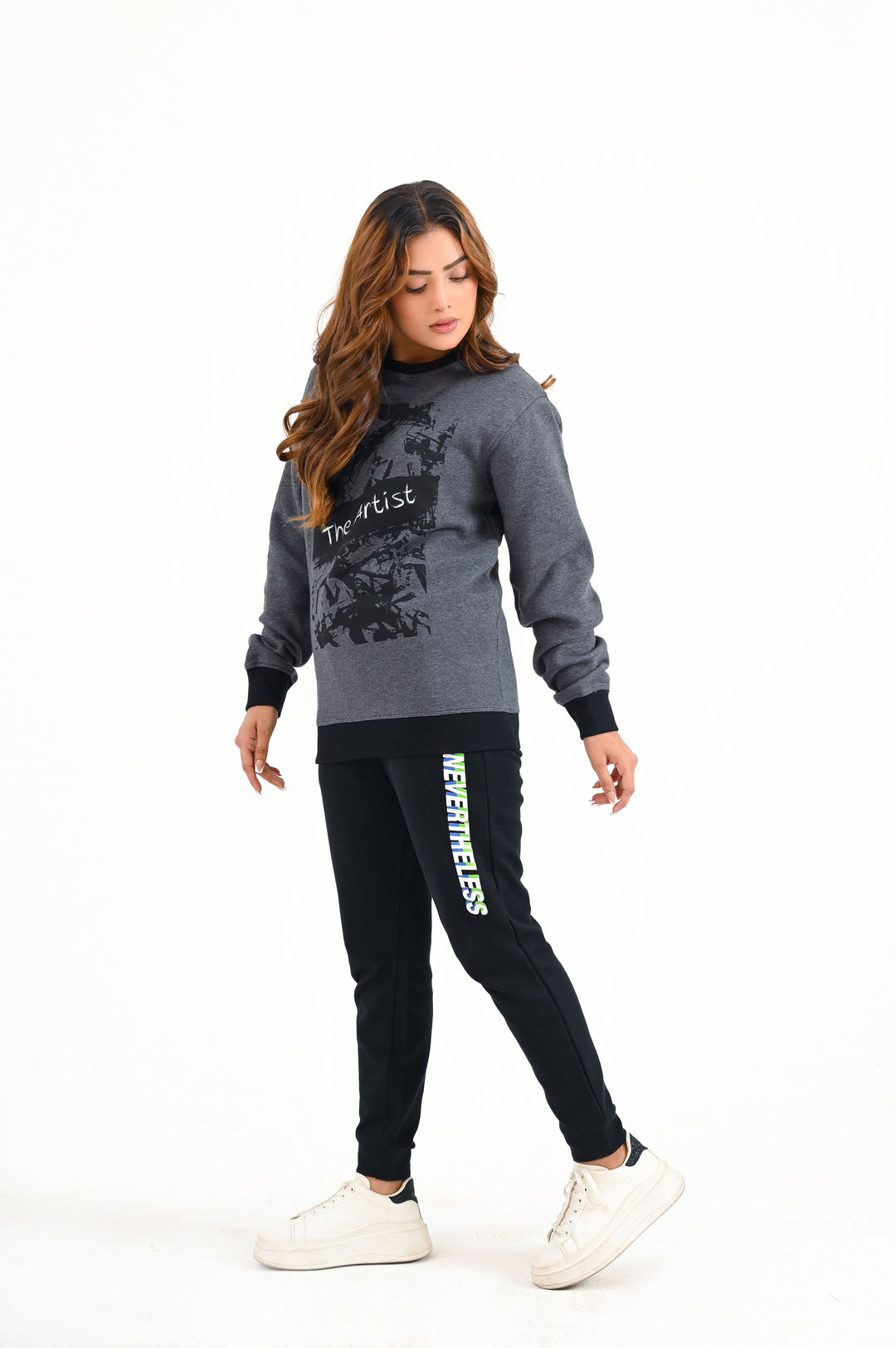 The Artist Sweatshirt / Grey