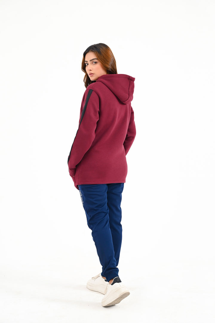 Kangaroo Pocket Hoodie / Maroon