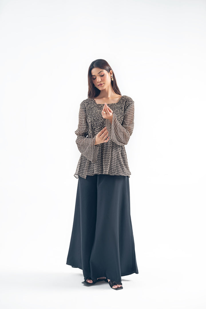 PRINTED SMOCKED PEPLUM TOP