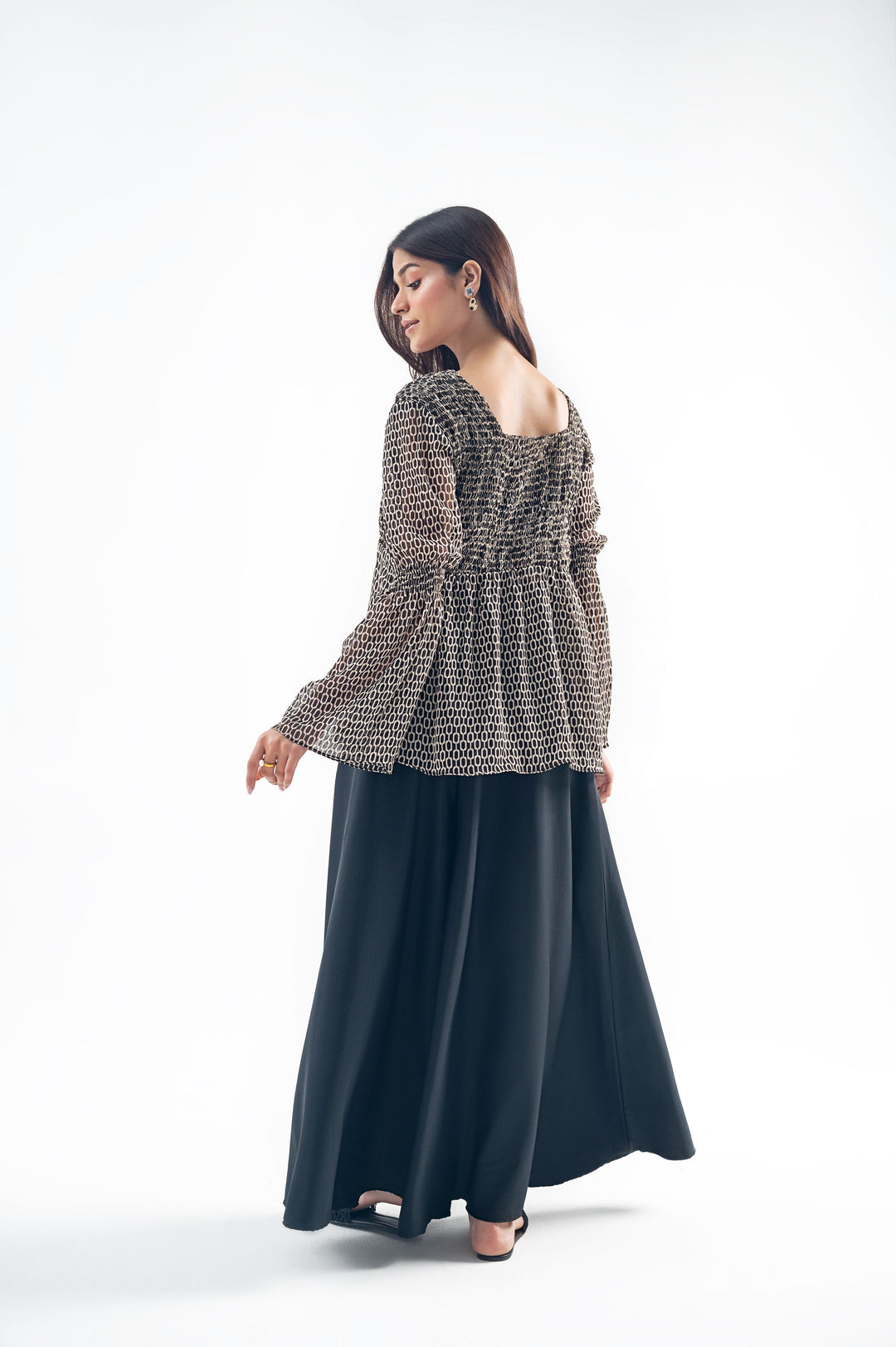PRINTED SMOCKED PEPLUM TOP