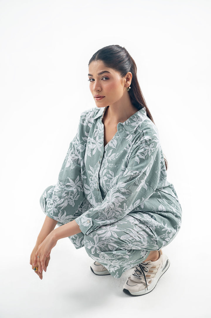 PRINTED SAFARI SET