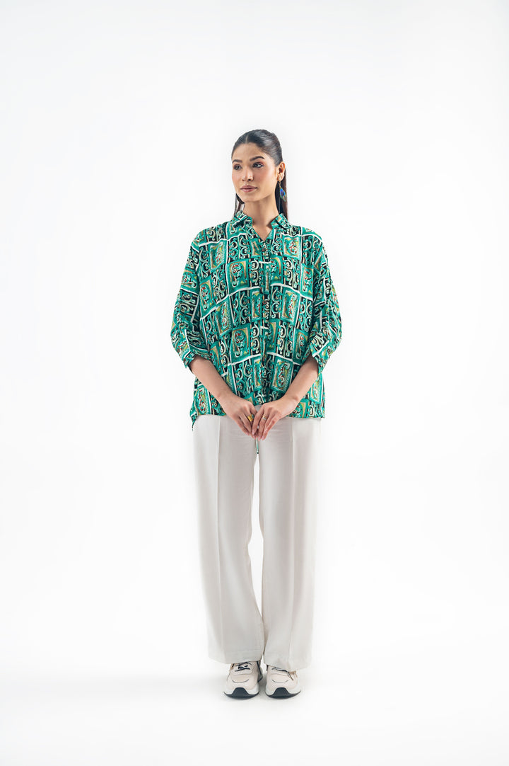 GREEN PRINTED BUTTON DOWN SHIRT